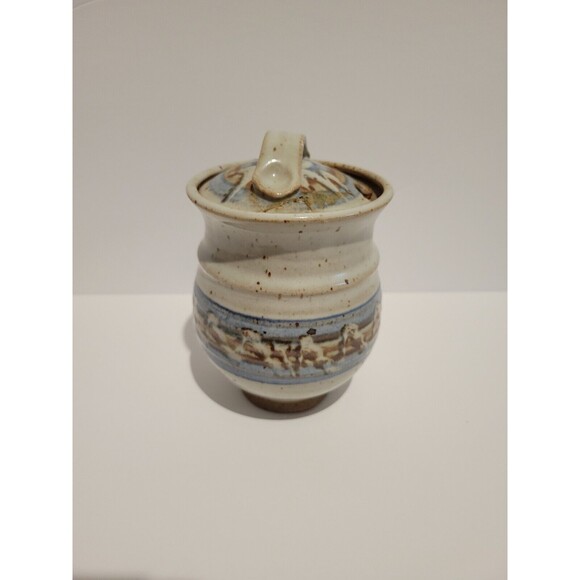 Vintage Studio Art Pottery Honey Jar Sugar Jar with Lid Artist Signed - Picture 3 of 15